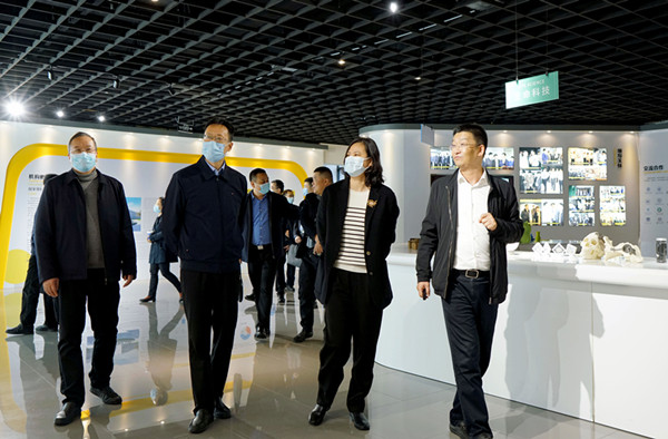 微信图片_20221129162042_副本.jpg