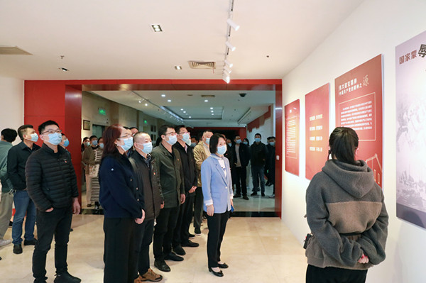 专题展3_副本.jpg